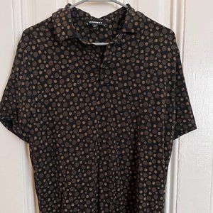 Express Men's Medium Gold Short Sleeve Shirt